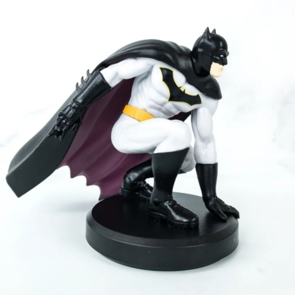 Batman 80th Anniversary Vinyl Figure by Culturefly - Picture 1 of 8